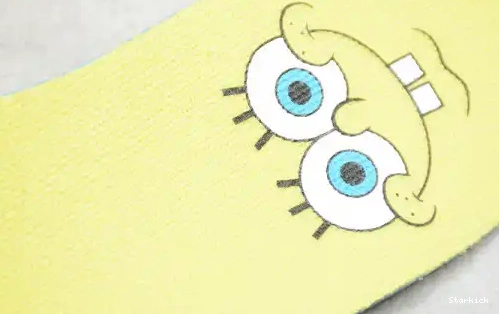 KYRIE SQUAREPANTS NIKE 5 CJ6951-700 X SPONGEBOB 0611